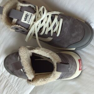 VANS fleece lined suede Sneaks